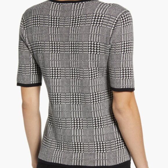 Vince Camuto Short Sleeve Plaid Sweater and Skit Set - Picture 6 of 11